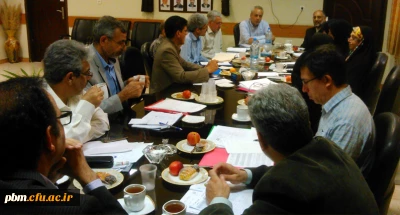 در جلسه مدیران گروه های آموزشی عنوان شد:
امکان به کارگیری دانشجومعلمان ورودی 95 به صورت حق التدریس در نواحی آموزش و پرورش مشهد