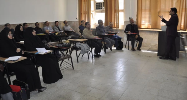 3 دوره آموزشی کشوری در زمینه ترجمه و تألیف کتاب های درسی دانشگاهی