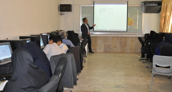 3 دوره آموزشی کشوری در زمینه ترجمه و تألیف کتاب های درسی دانشگاهی