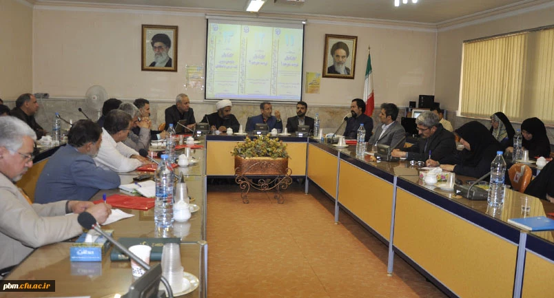 دانشگاه باید رهبری اخلاقی جامعه را بر عهده بگیرد