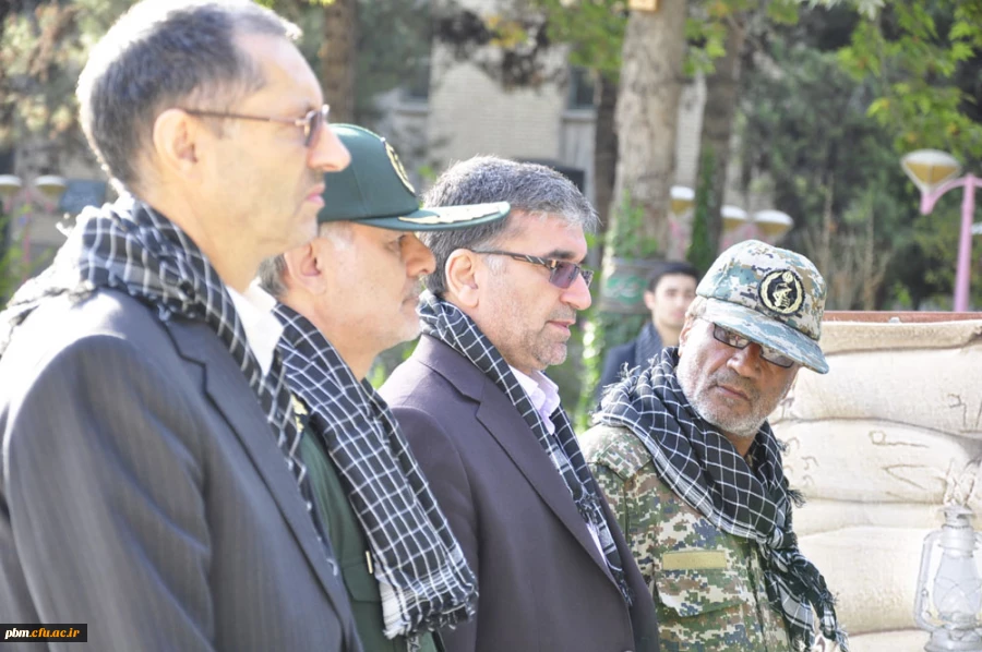 صبحگاه مشترک به مناسبت هفته دفاع مقدس