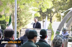 صبحگاه مشترک به مناسبت هفته دفاع مقدس