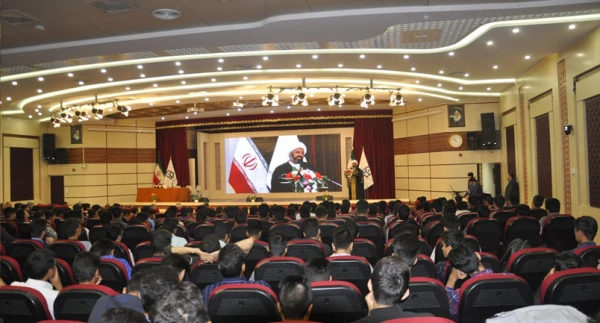 جلسه توجیهی تبیینی دانشجویان نوورود پردیس شهید بهشتی مشهد