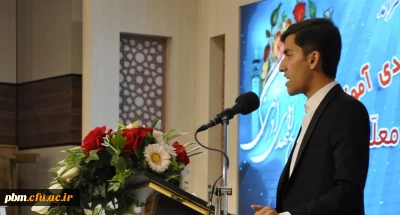 ارائه مقاله دانشجوی پردیس شهید بهشتی در کنفرانس ریاضی بانکوک