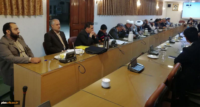 جلسه گروه معارف و تربیت اسلامی 