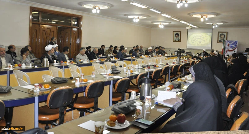 جلسه بزرگداشت هفته بسیج با محوریت تبیین گام دوم انقلاب