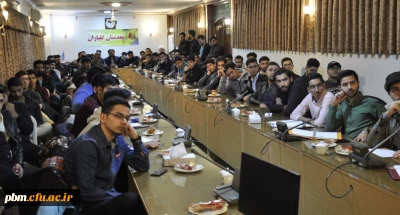 به همت انجمن اسلامی دانشجویان دانشگاه فرهنگیان خراسان رضوی برگزار شد: 

کارگاه آموزشی «چرا بورس»