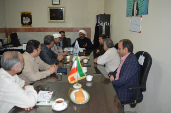 جلسه مشترک مسئول دفتر نهاد نمایندگی مقام معظم رهبری در دانشگاه فرهنگیان خراسان رضوی با  سرپرستان سراهای دانشجویی