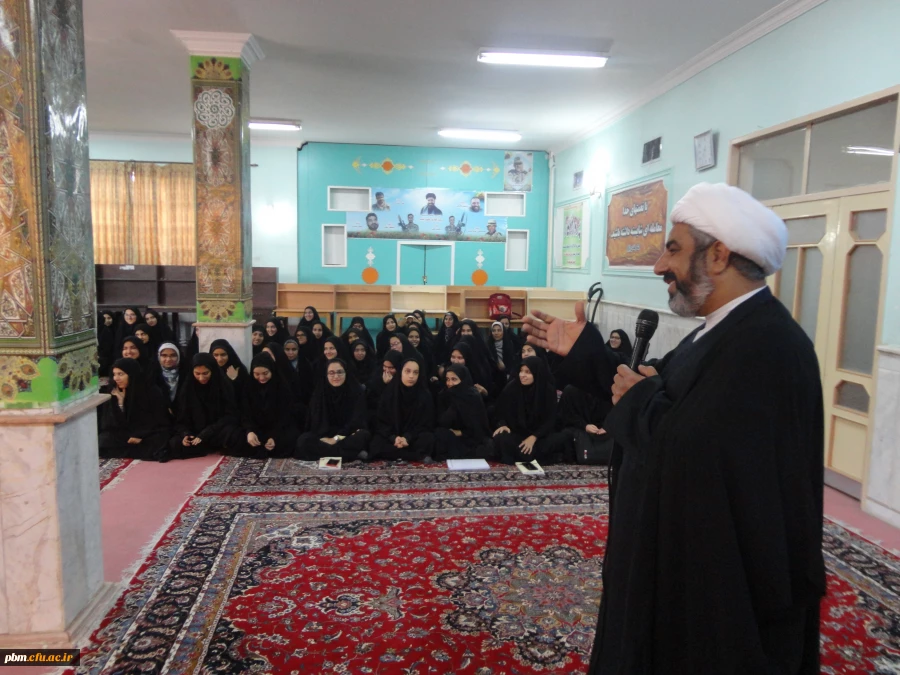 حضور مسئول نهاد دانشگاه فرهنگیان استان در جشن هفته وحدت در مرکز دانشور نیشابور