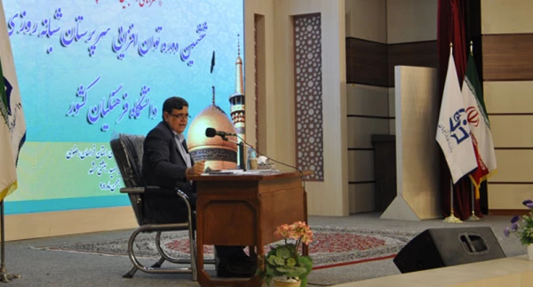 هر انسانی در هر جایگاهی می تواند منجی جامعه باشد