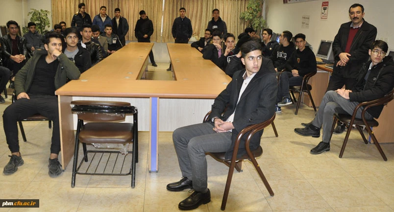 بازدید گروهی از دانش آموزان شهرستان چناران از پردیس شهید بهشتی