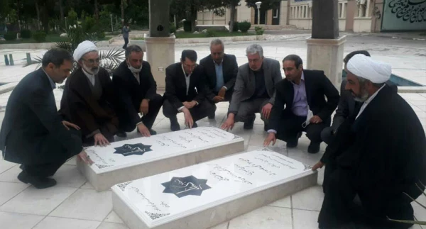 ادای احترام مسئولان دانشگاه فرهنگیان و نماینده مردم تربت حیدریه به مقام والای شهدا