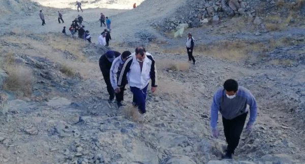 برنامه گلگشت و کوهپیمایی کارکنان پردیس شهید بهشتی