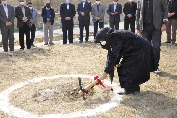 برگزاری آیین آغاز احداث ساختمان موزه و پژوهش سرای پردیس شهید بهشتی مشهد