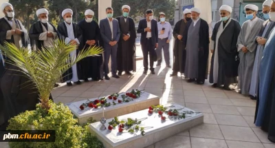 با حضور مسئولان دفاتر نهاد نمایندگی ولی فقیه در دانشگاه فرهنگیان برگزار شد:

مراسم ادای احترام به مقام والای شهدا