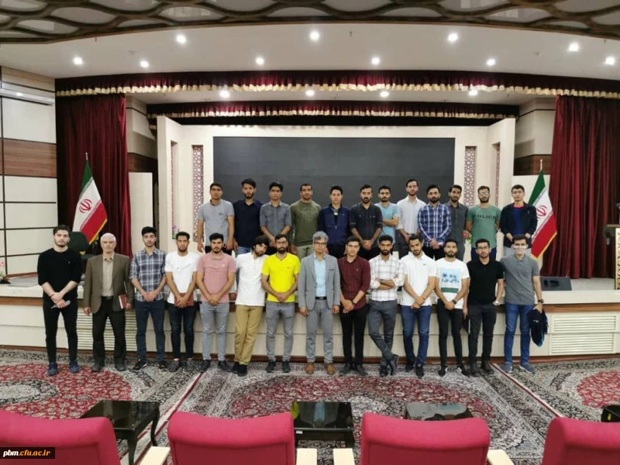 کارگاه ماساژ باتدریس آقای دکتر بربار .پردیس شهید بهشتی .۶خرداد ۱۴۰۱