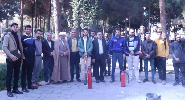 کارگاه آموزشی پیشگیری از آتش سوزی و شیوه های اطفاء حریق 