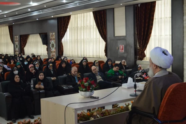 هشتمین دوره حیات طیبه 3