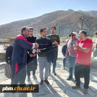 برنامه گلگشت و کوهپیمایی با حضور استادان، دانشجویان و کارکنان