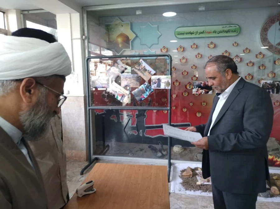 بازدید سرپرست دانشگاه فرهنگیان خراسان رضوی از فرایند ثبت نام دانشجومعلمان نوورود