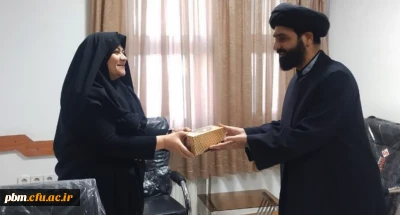 تقدیر از بانوان شاغل در پردیس شهید بهشتی