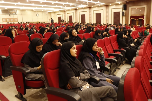 رویداد «آشنایی با نانوفناوران و مسابقه نانو»