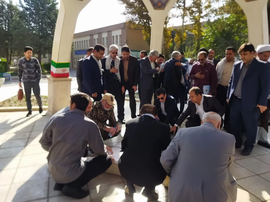 برگزاری مراسم گرامیداشت هفته دفاع مقدس در پردیس شهید بهشتی مشهد