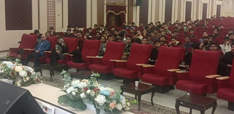 برگزاری جلسه توجیهی دانشجویان نوورود رشته های زبان فارسی، عربی و هنر در پردیس شهید بهشتی