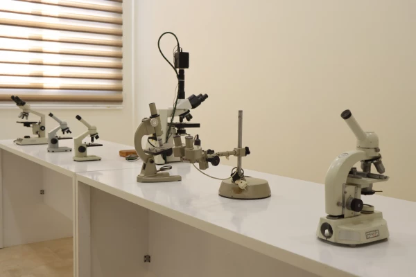 میکروسکوپی دانشگاه فرهنگیان شهید بهشتی  5