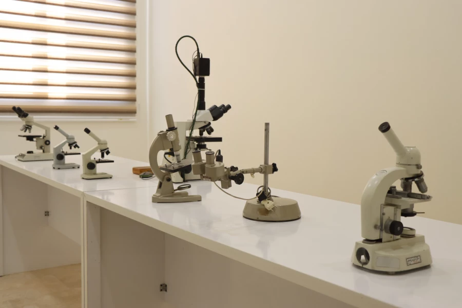 میکروسکوپی دانشگاه فرهنگیان شهید بهشتی  5