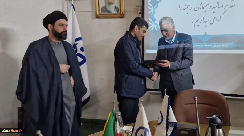 دکتر حامد نوروزی معاون آموزشی و پژوهشی دانشکده علوم پایه شد