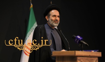 نقش مدارس و معلمان در تربیت افراد جامعه بسیار مهم است